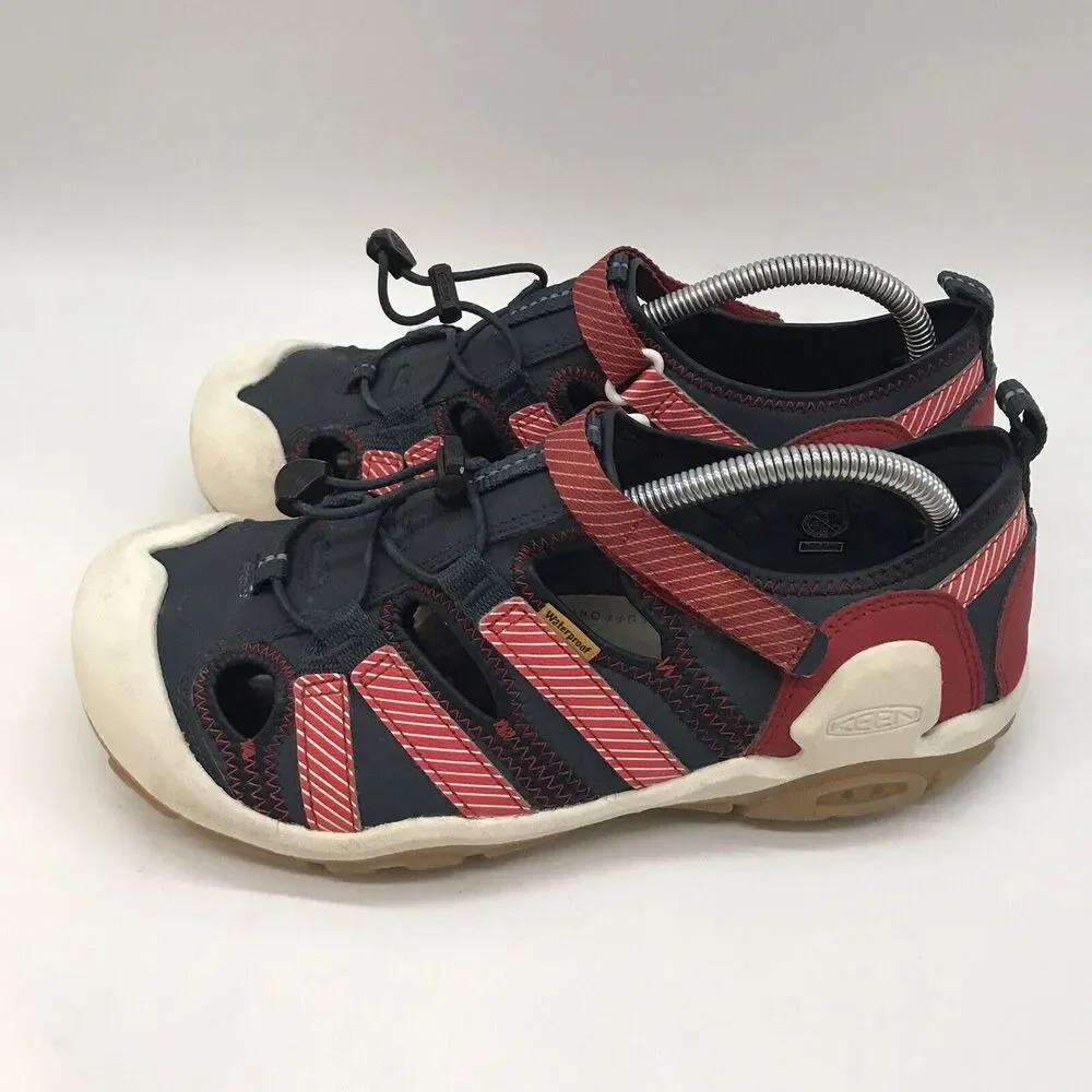 Keen Knotch Creek Sandals Boy's size 6Y  EU 38 Closed Toe Outdoor Hiking Shoes